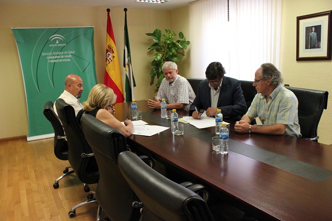 La Junta Feafes-Andalucía colaborarán en programas de asesoramiento y sensibilización social.