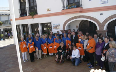 AFESOL premia la labor del Club Los Leones de Mijas por su lucha a favor de la salud mental.