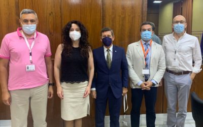 La consejera de Igualdad reafirma su compromiso con la protección social de las personas con problemas de salud mental