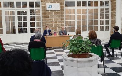 Las entidades de salud mental asisten a la presentación del libro “Todos estamos algo trastornados”
