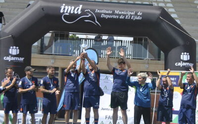 Más de 100 deportistas participan en el XI Tiqui Taca por la Salud Mental en El Ejido